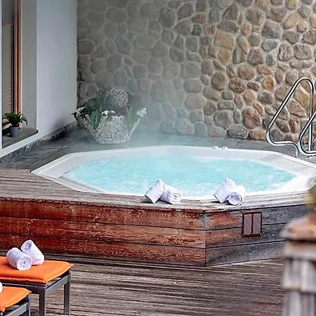 호텔 New In Kitzbuhel With Wellness Area 라이스베이키츠부헬