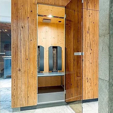 New In Kitzbuhel With Wellness Area 2* 라이스베이키츠부헬