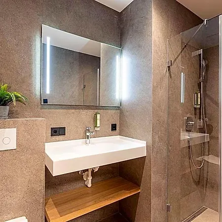 호텔 New In Kitzbuhel With Wellness Area 라이스베이키츠부헬